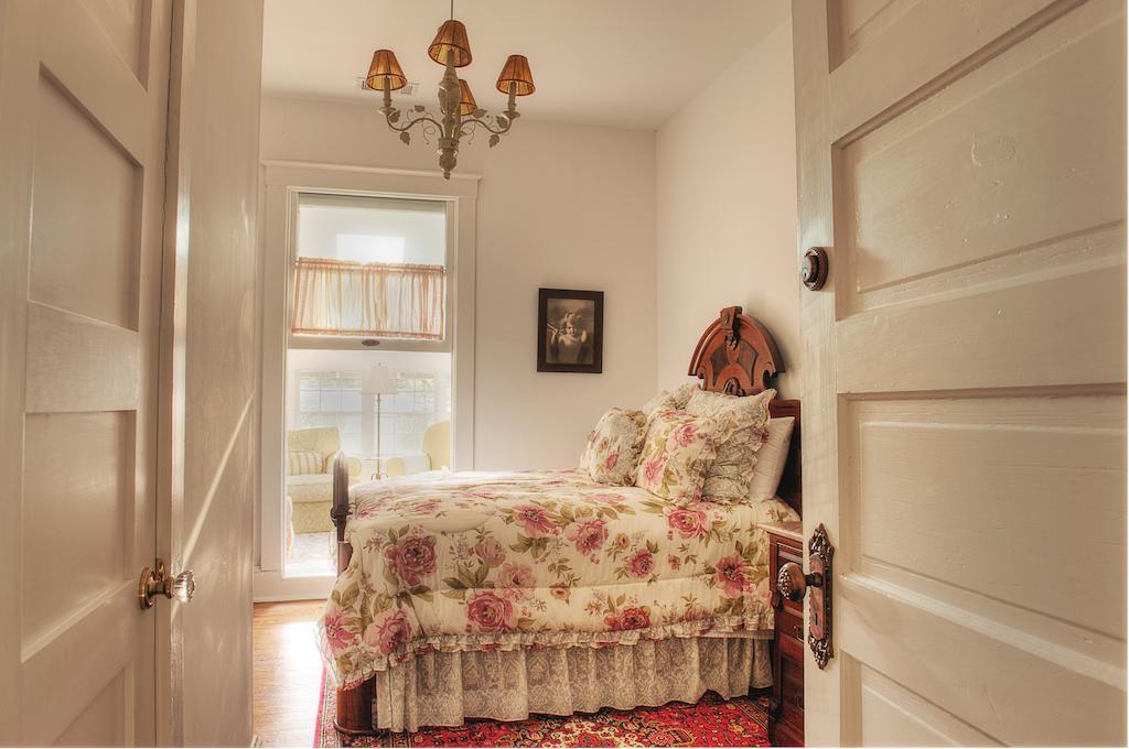The Jackie O' House Bed And Breakfast Columbus Pokój zdjęcie